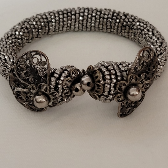 Vintage Filigree Beaded Bracelet - Picture 3 of 3